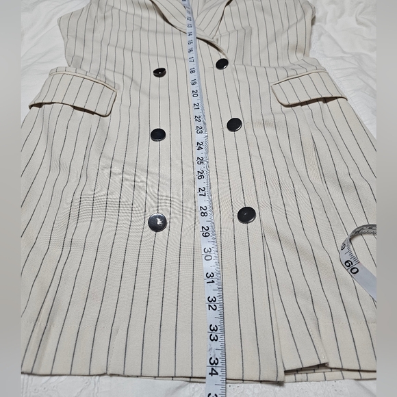 20 - Bershka Striped Neutral Blazer Dress - Picture 7 of 13